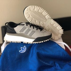 Adidas Alexander Wang size 5 1/2